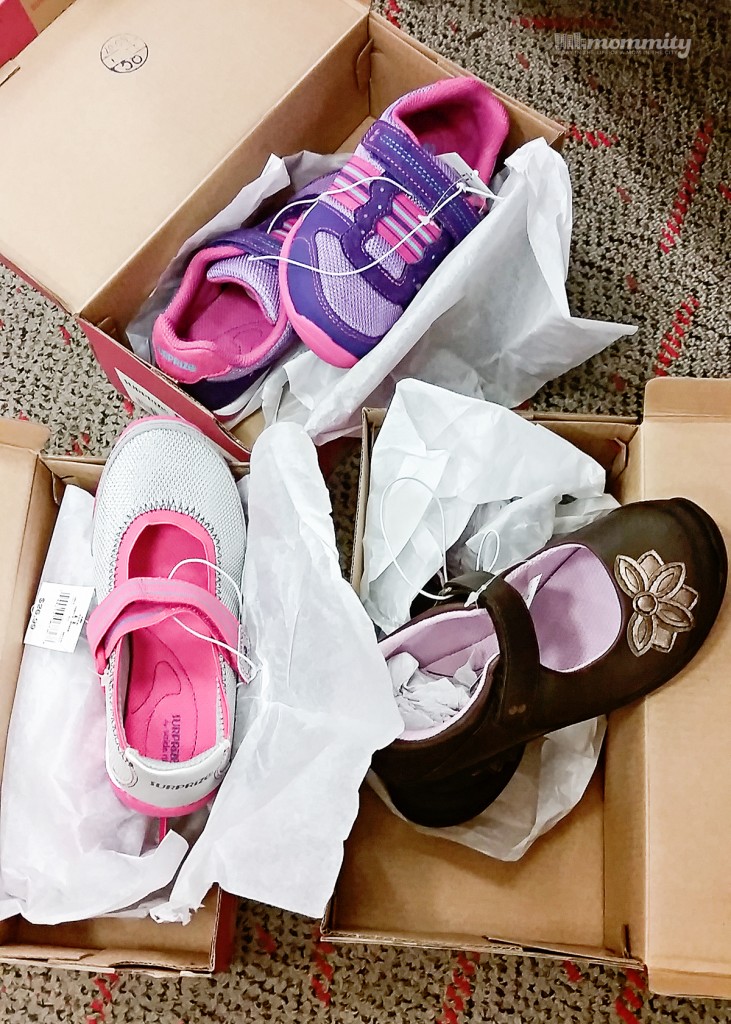 Finalizing Summer with the Back-to-School New Shoe Purchase - Stride Rite Surprize shoes are at Target! Love all of the choices