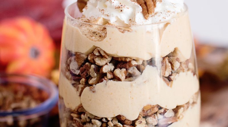 Get Your Fall On With This Pumpkin Spice Greek Yogurt Parfait