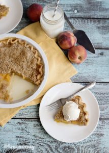 Delicious Peach Crumble Pie Recipe with Brown Sugar Topping